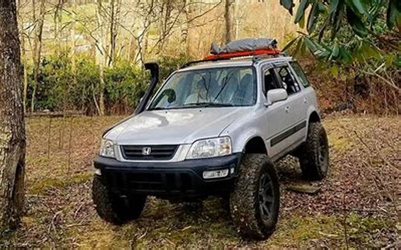 Lifted Honda Cr-V Off Roading