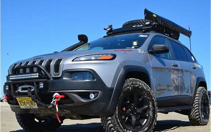 Lifted Jeep Cherokee Off Road