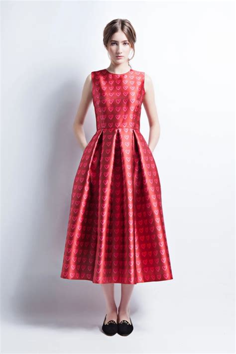 Radiate Confidence with Light in a Box Dresses: Unleash your Goddess within!