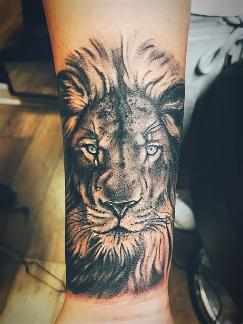 The King 105 Best Lion Tattoos for Men Improb