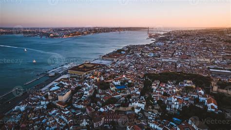 Lisbon Sightseeing Highlights: A Speedy 4-Hour Exploration