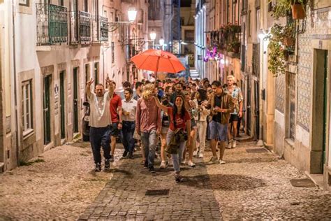 Lisbon Pub Crawl Crowd