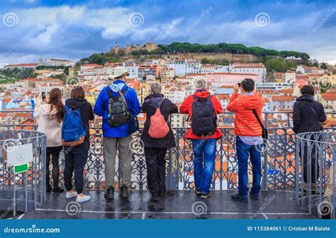 Lisbon tourists