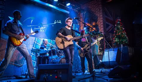 Live Band Performance