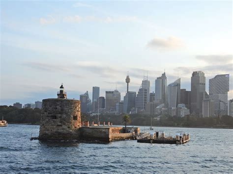 Live Harbour Tour Commentary