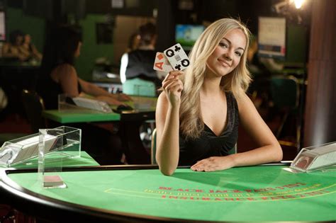 Live Online Casino Dealers