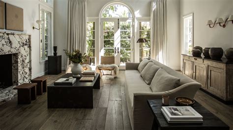 Living room design in Los Angeles
