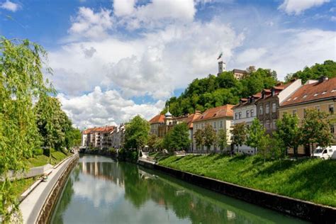Ljubljana Tour Guide