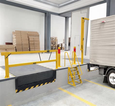 Loading dock for safe handling