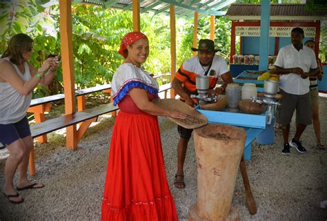 Local Dominican life