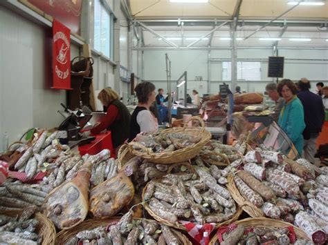 Local Market Chambery