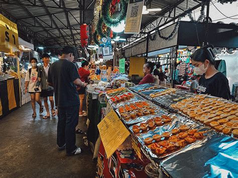 Local Markets and Street Food