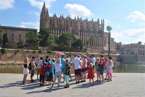Local tour guide Palma de Mallorca