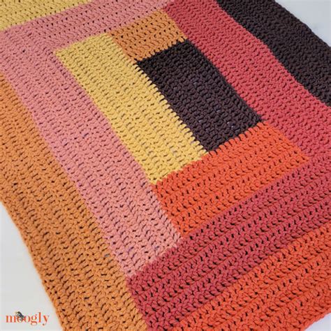 Log Cabin Crochet Blanket