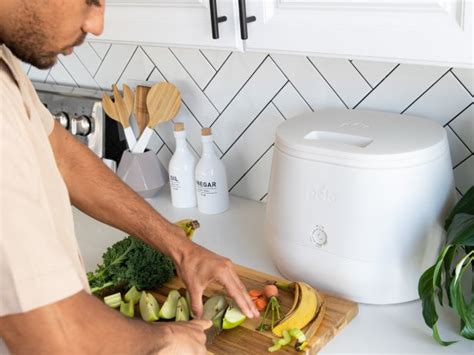 Lomi: Compact Home Composter