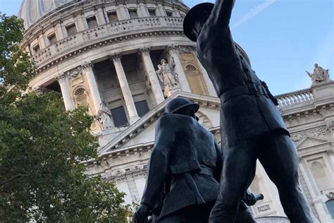 London Blitz Tour Guide