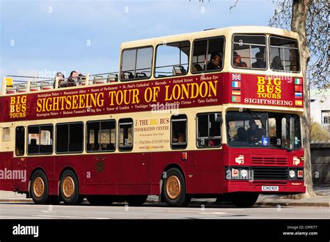 London sightseeing bus