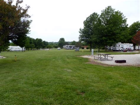 Longview Lake Campground