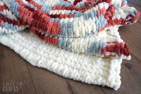 Loop Yarn Blanket Pattern