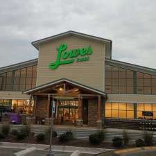 Discover the Heartwarming Drives and Delights of Lowes Foods in Lexington, SC - Where Local Flavors Meet Community Bonding!