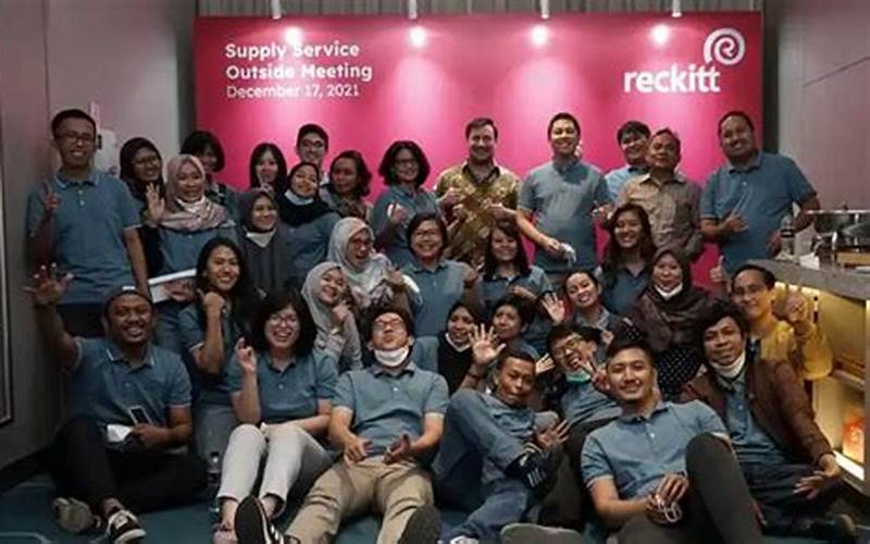 Lowongan Kerja Reckitt Benckiser Indonesia