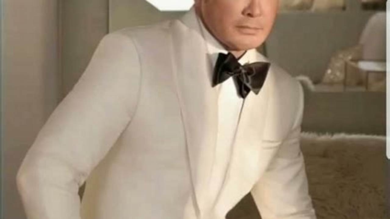 Luis Miguel Concert Outfits