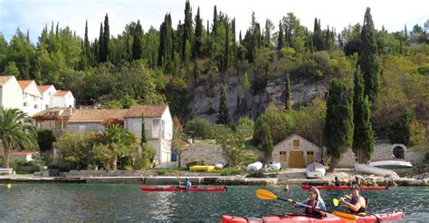 Lumbarda Kayaking Tour Review: History & Adventure Explored