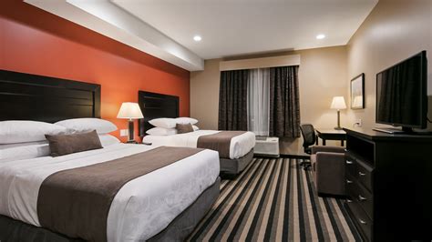 Luxurious king-sized beds best western hotel