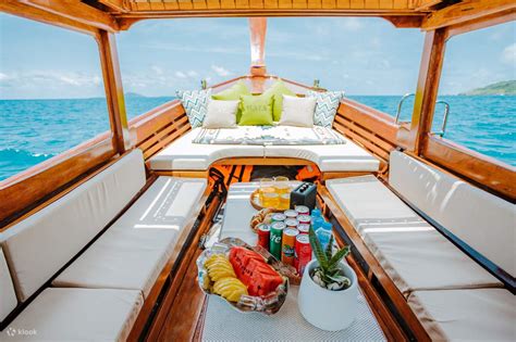 Luxury Boat Experience