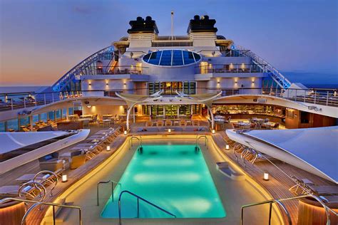 Luxury Cruise Features