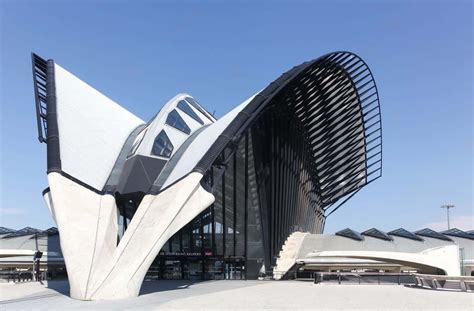 Fly VTC: Your ride sorted, Lyon Airport to Val Thorens, that’s the idea!