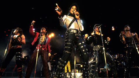 MJ Live Performance