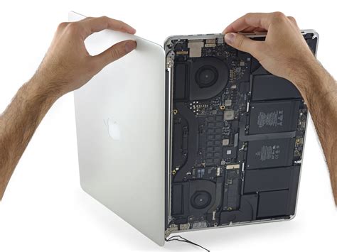 MacBook Pro screen replacement