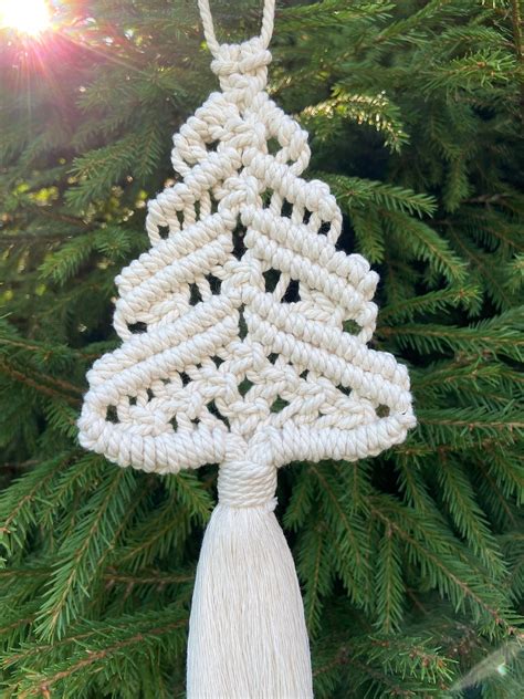 Macrame Christmas Trees Pattern