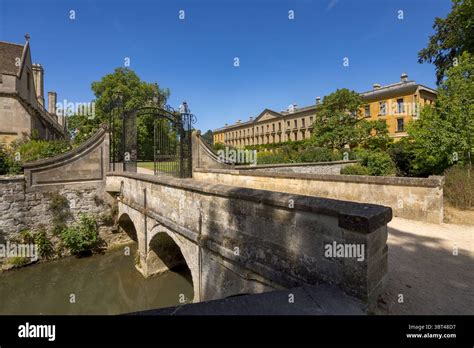 Magdalen Bridge Oxford
