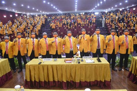 Mahasiswa UNM