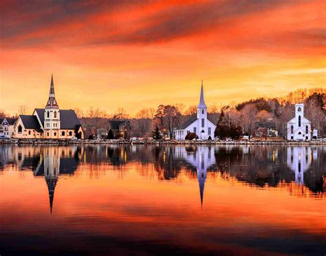 Mahone Bay Three Churches