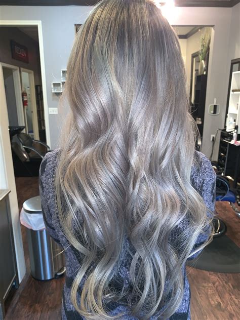 Maintaining Smokey Silver Ash Hair Color