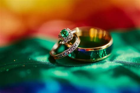 Maintaining Your Emerald Look: Longevity Tips