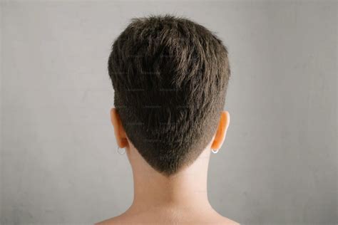 Maintaining Your Undercut Look