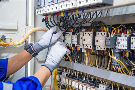 Maintaining and Servicing the Electrical Components