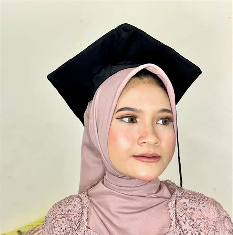 Paling Baru Make Up Wisuda Natural Hijab 2019 Smart Mommy