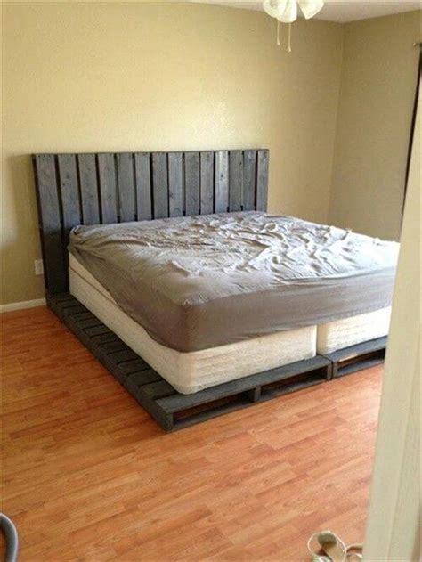 Making A Pallet Bed Frame
