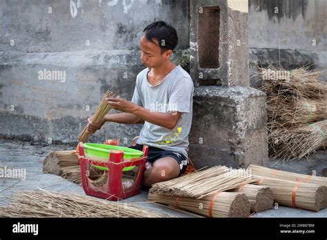 Making Incense Sticks Vietnam