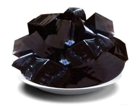 Manfaat Cincau Hitam