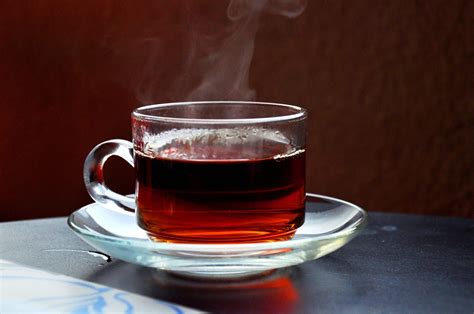 Manfaat teh tawar untuk perut kembung