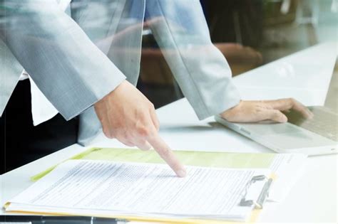 Manfaatkan Kebijakan Perusahaan