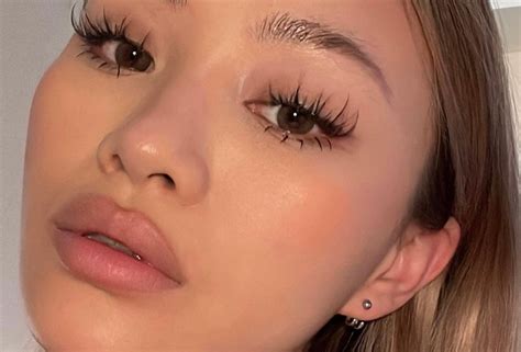 Get Hollywood-Glamorous with Manga Lash Extensions: The Hot New Trend for Stunning Eyes!