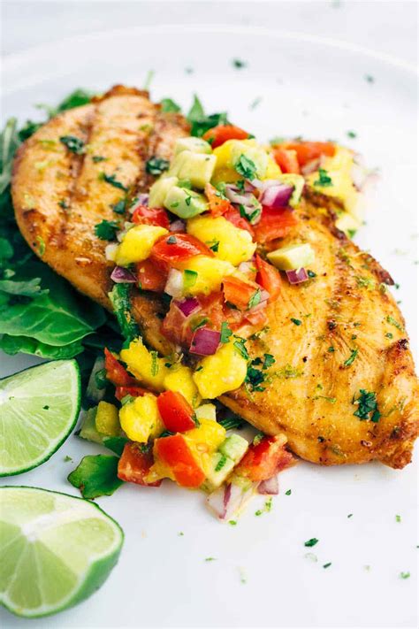 Mango Salsa Chicken: A Delicious and Easy Recipe for Summer Meals ...