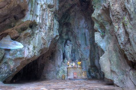 Marble Mountain Cave